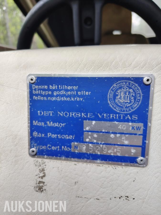 1985 Skibsplast 550 55hk Yamaha Båthenger